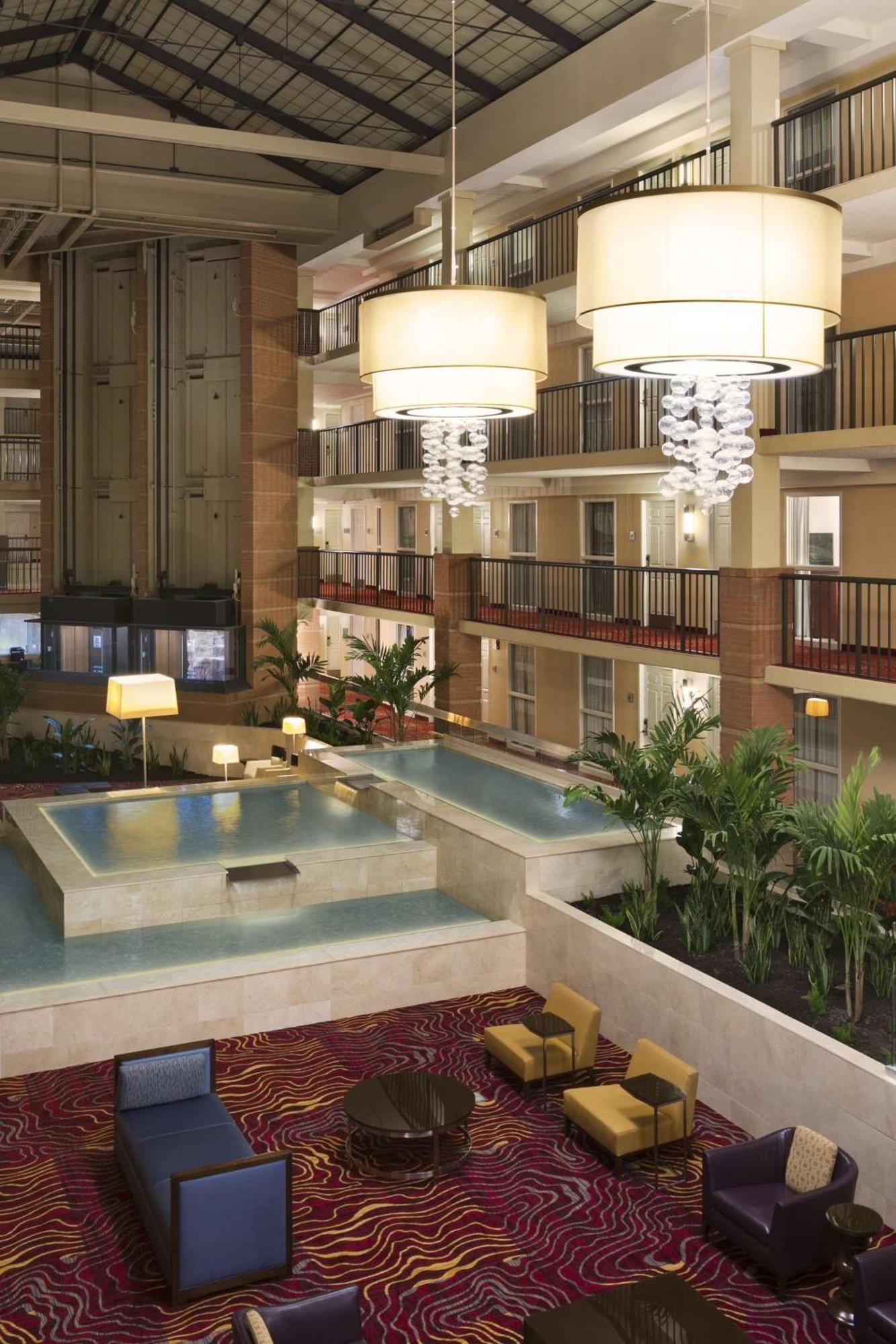 Embassy Suites Cleveland - Beachwood Kültér fotó